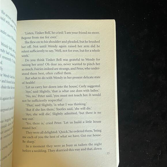 Peter Pan by J.M. Barrie | 2008 | Puffin Classic Paperback - Picture 8 of 10